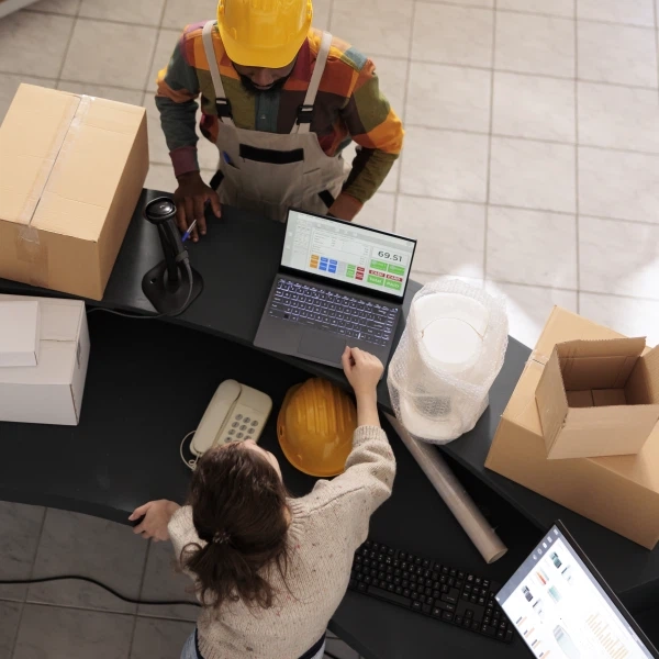 Automated fridge monitoring for central kitchens and restaurants.